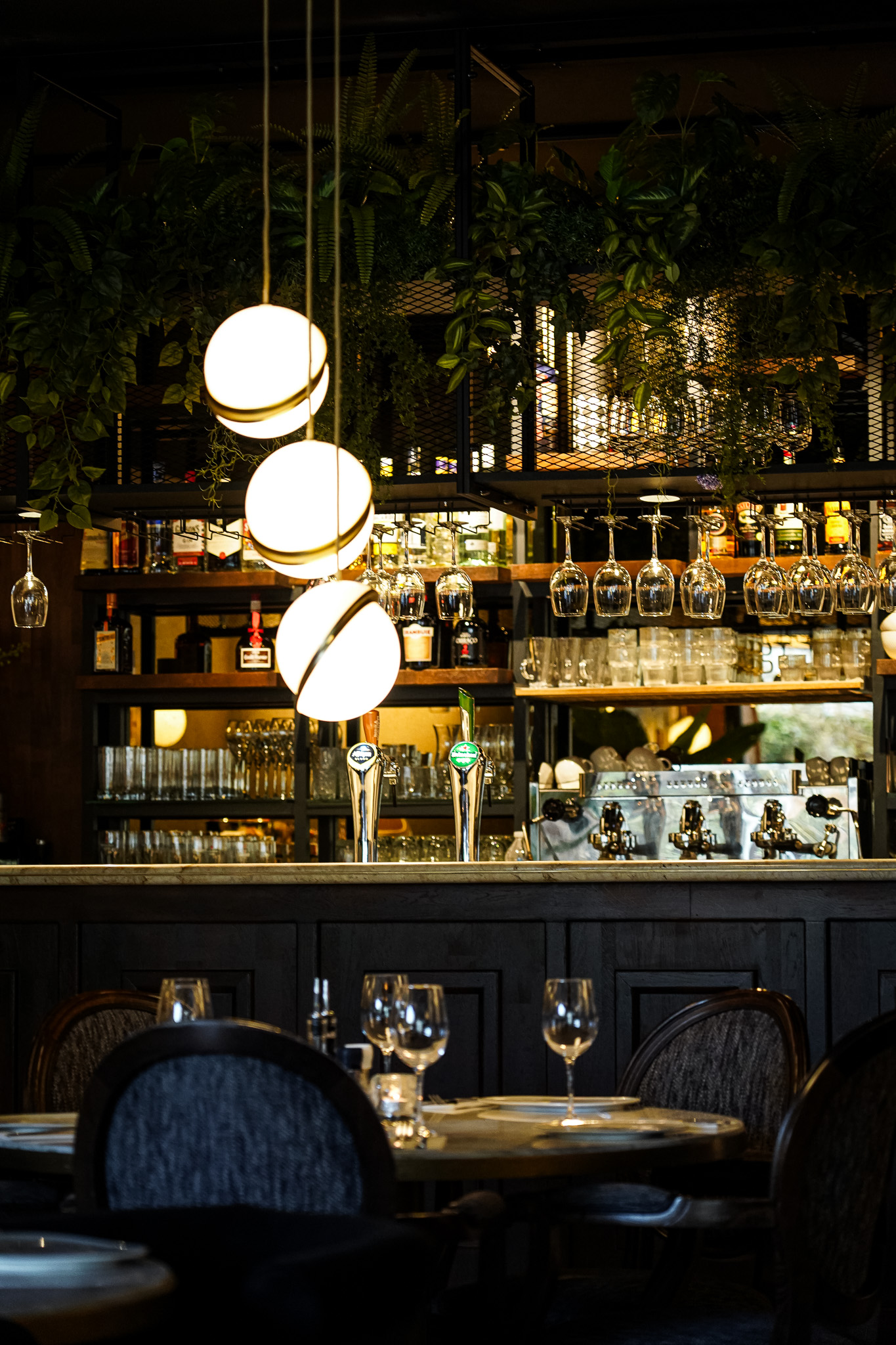 Benvenuti · welkom aan tafel